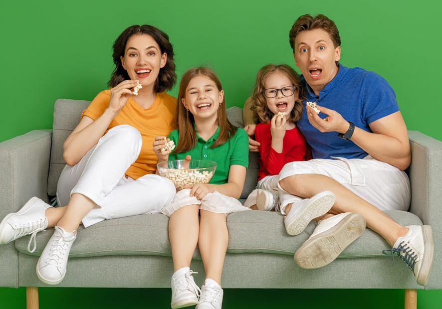 Plus de 100 cha�nes TV, dont 21 en replay